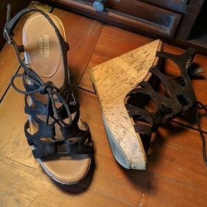 Mossimo Black Lace Up Wedge 6.5